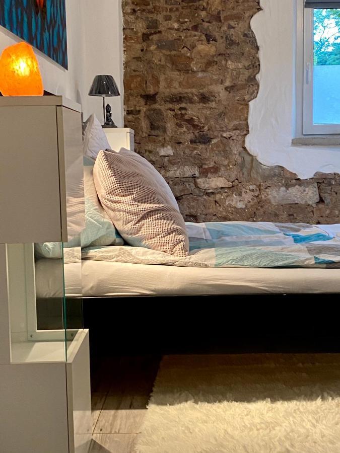 Eifelstein, Apartment Mit Whirlpool Und Ofen Dahlem  Dış mekan fotoğraf